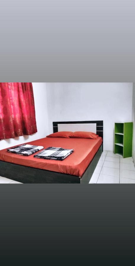 Homestay Mama Razzin Kuala Kangsar Exteriör bild